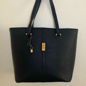 Matching 2 pc purse set